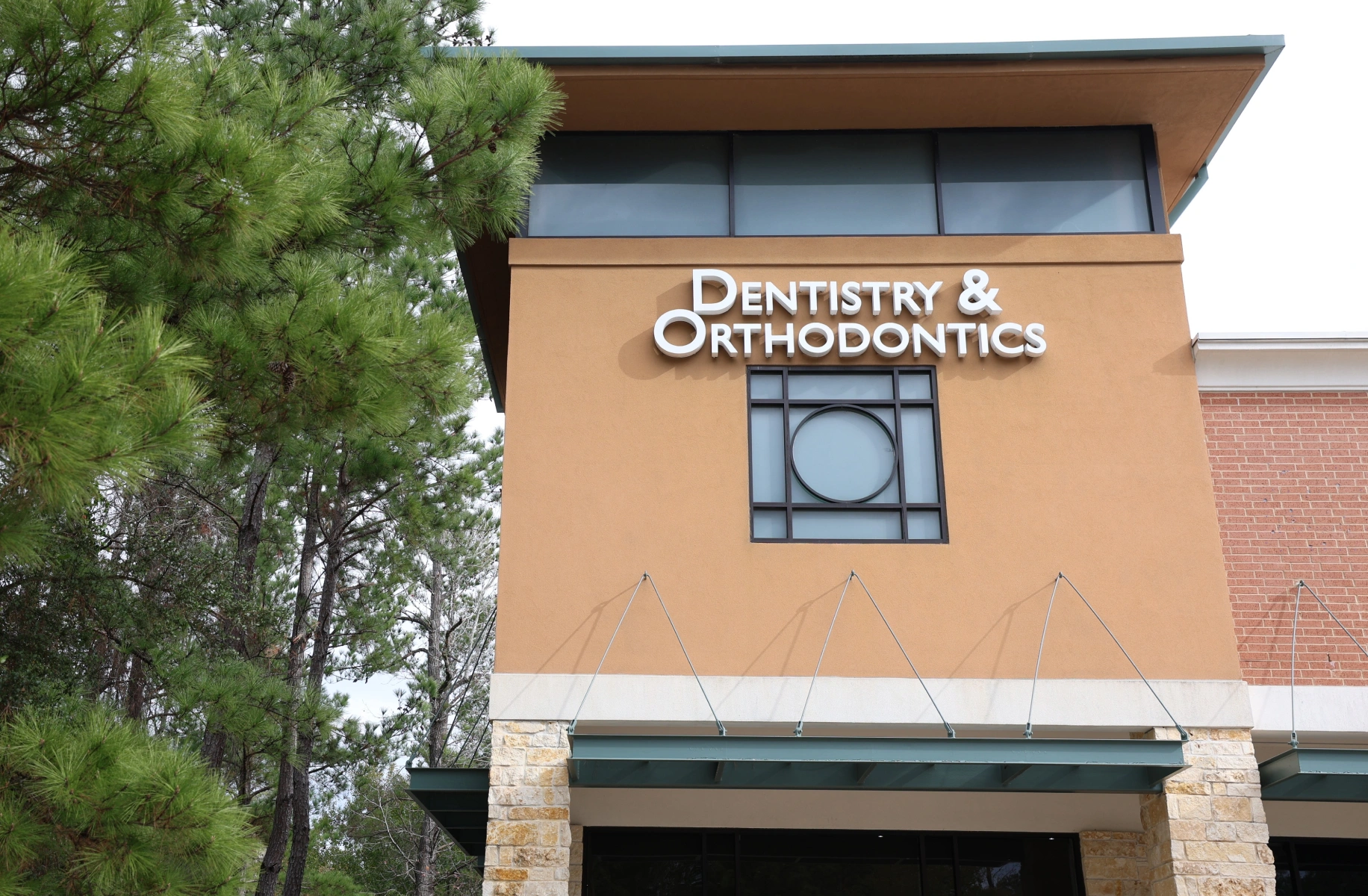 Dental Office - The Woodlands Dentistry and Orthodontics - The Woodlands, TX