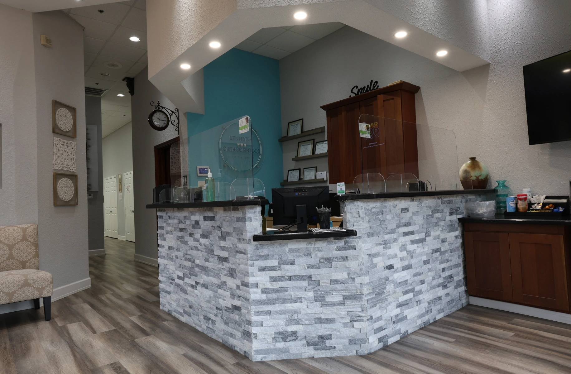 Front Desk - The Woodlands Dentistry and Orthodontics - The Woodlands, TX